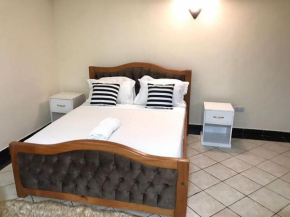Roma Stays - Unique 1 bedroom apartment near Pride Inn Flamingo